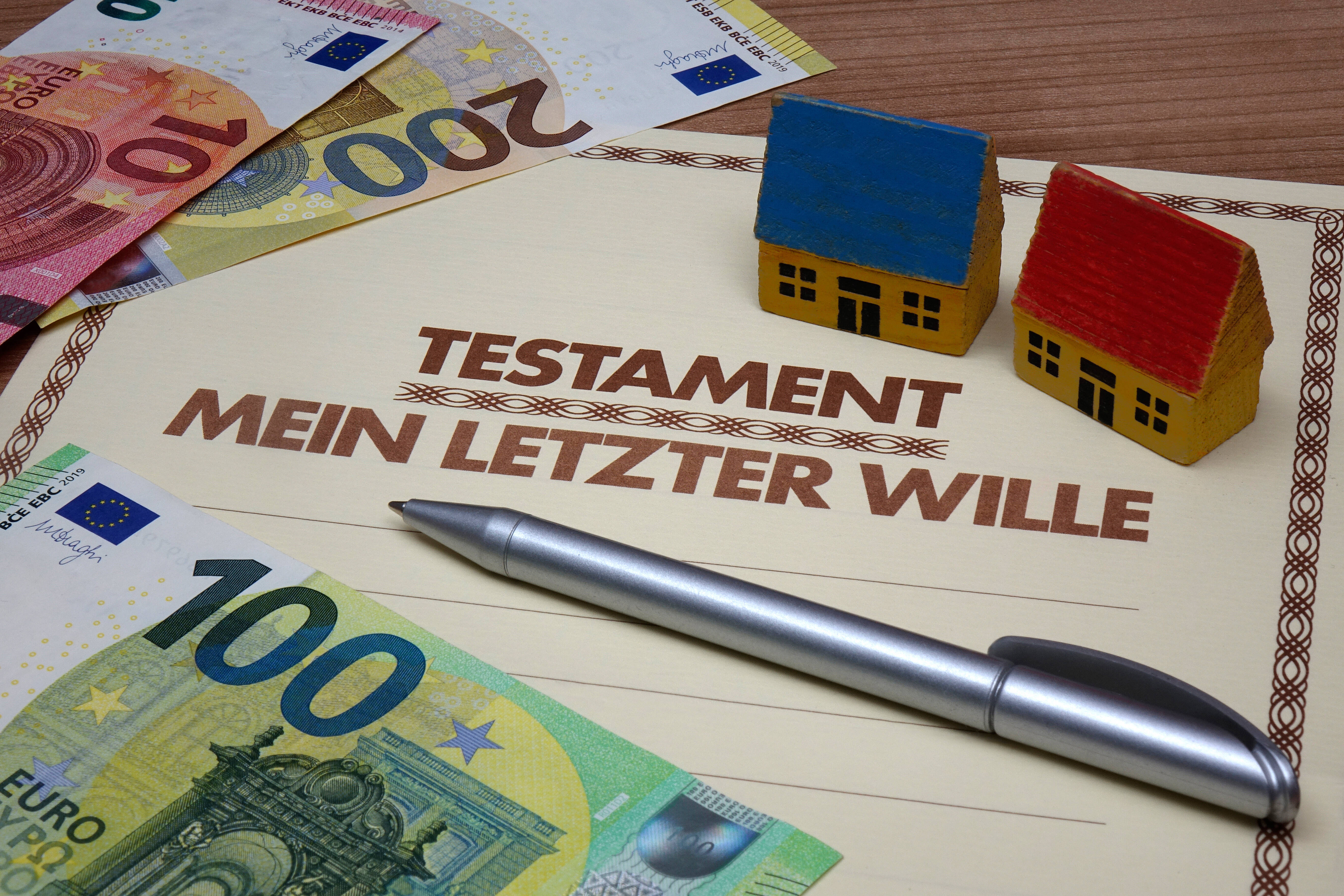 Letzter Wille: Wer von Erbschaften profitiert, ist in Deutschland höchst ungleich verteilt.