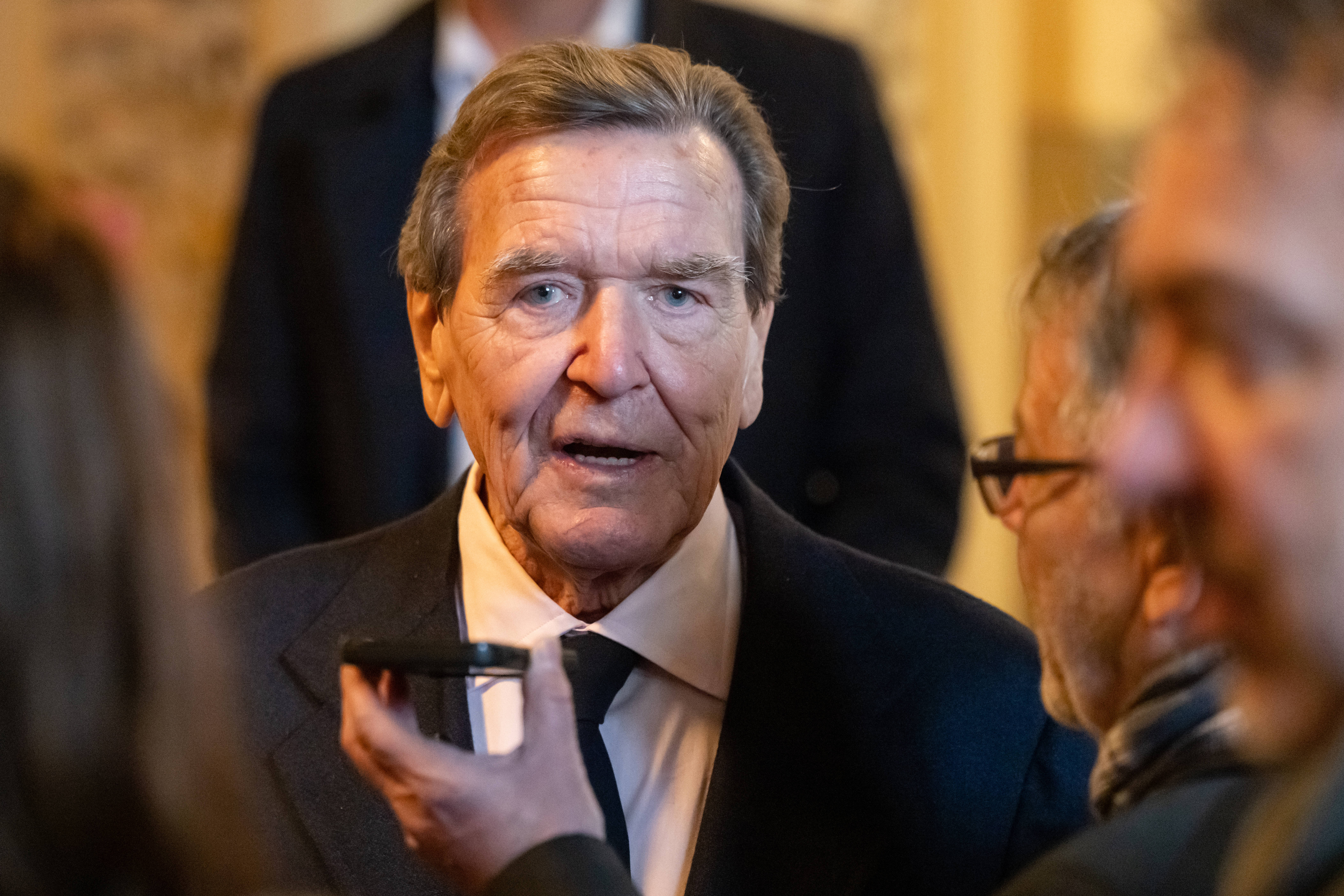 Darf Mitglied in der SPD bleiben: Altkanzler Gerhard Schröder