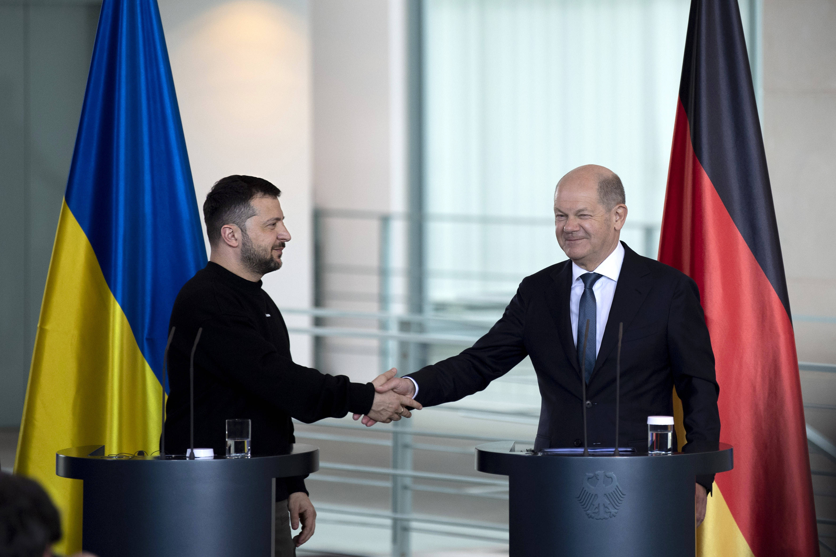 Dauerhafte und starke Hilfe der Bundesregierung für die Ukraine: Die sichert Bundeskanzler Olaf Scholz am 14. Mai 2023 erneut dem ukrainischen Präsidenten Wolodymyr Selenskyj zu bei dessen Besuch im Bundeskanzleramt in Berlin.