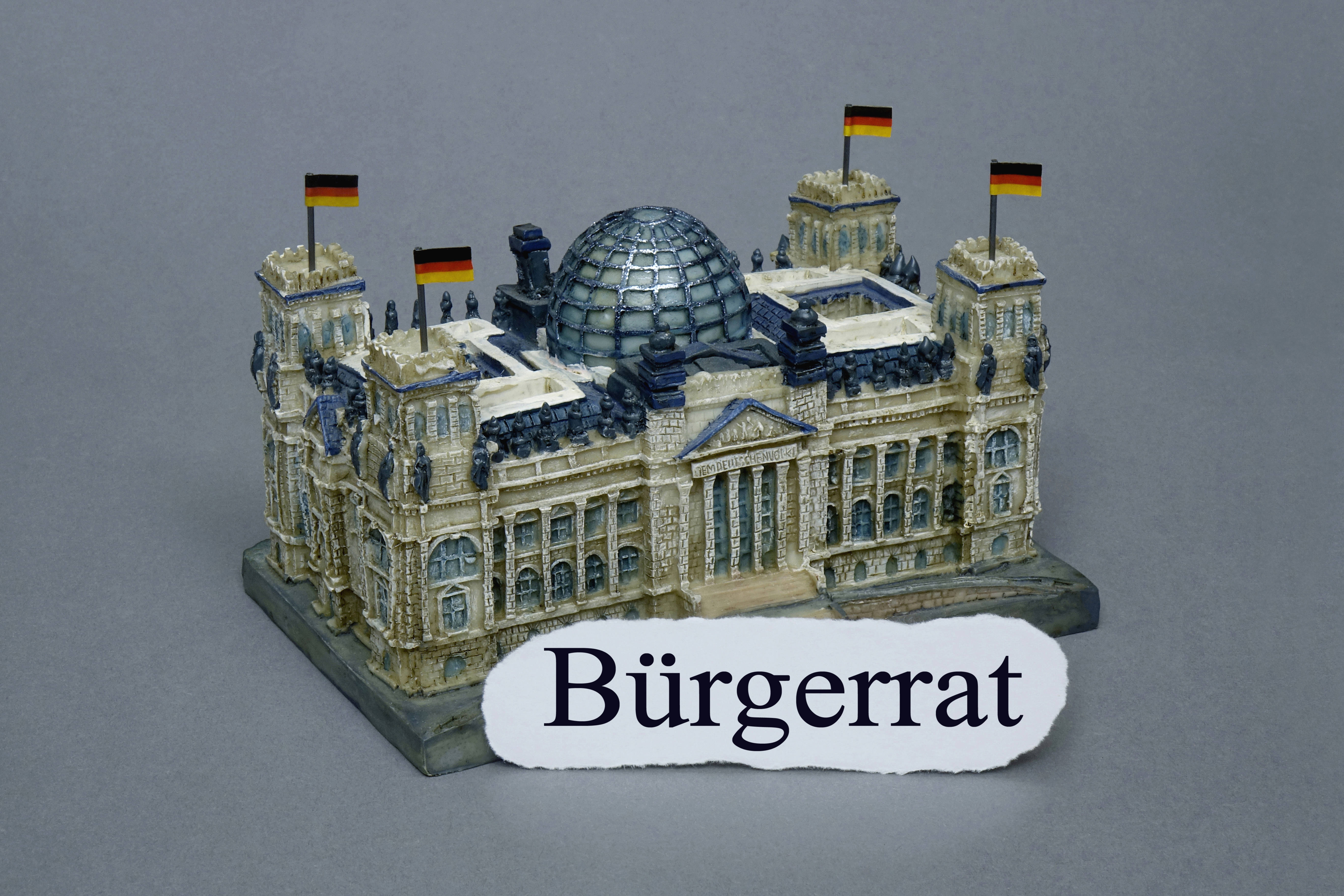 Am Freitag nimmt der erste Bürgerrat auf Bundesebene seine Arbeit auf.