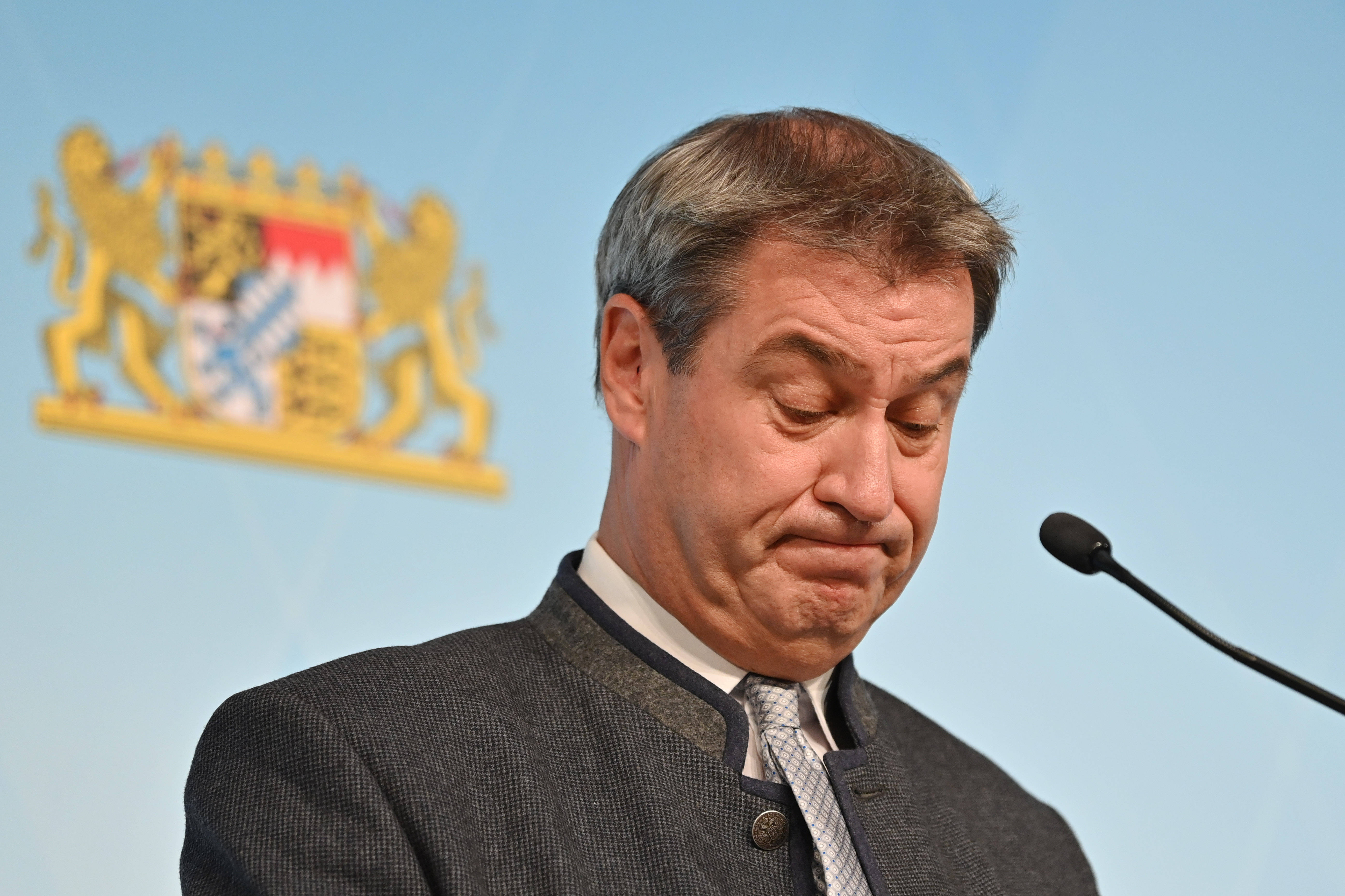 Fall Aiwanger: Söder braucht die Freien Wähler und spielt daher auf Zeit.
