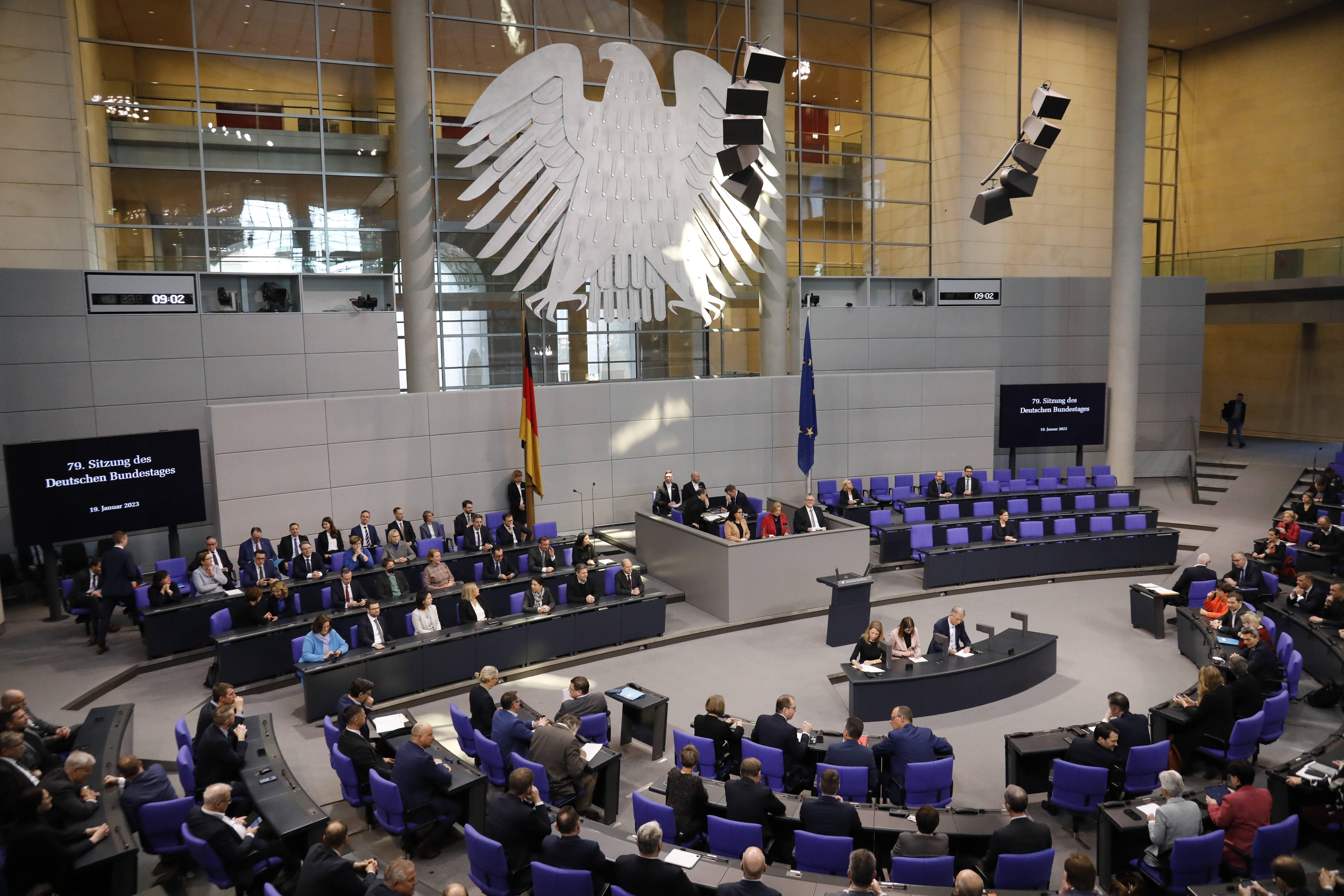 Der Bundestag soll kleiner werden. Die Ampel-Koalition hat einen Reformvorschlag dafür unterbreitet.