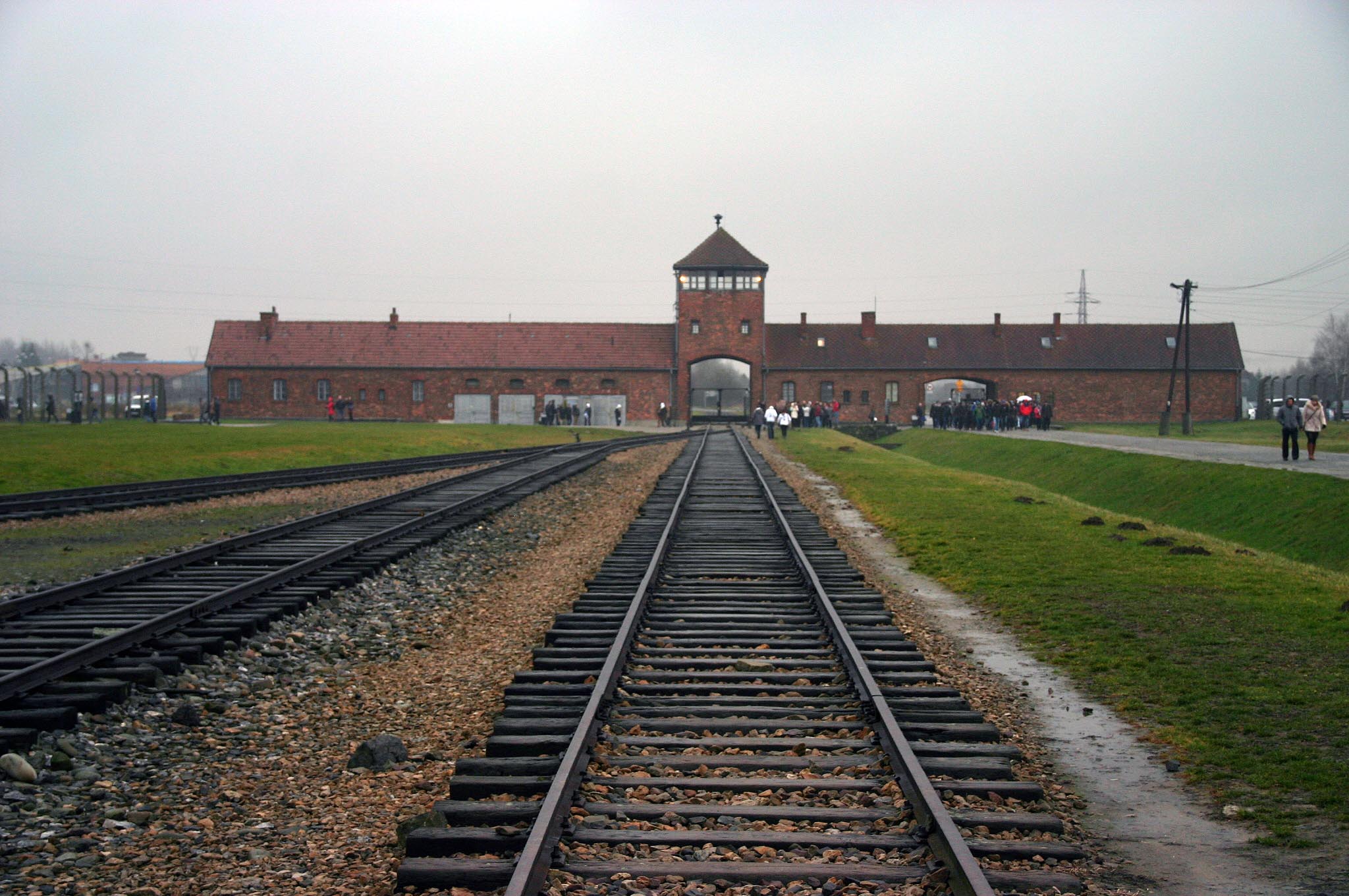 Torhaus in Auschwitz-Birkenau