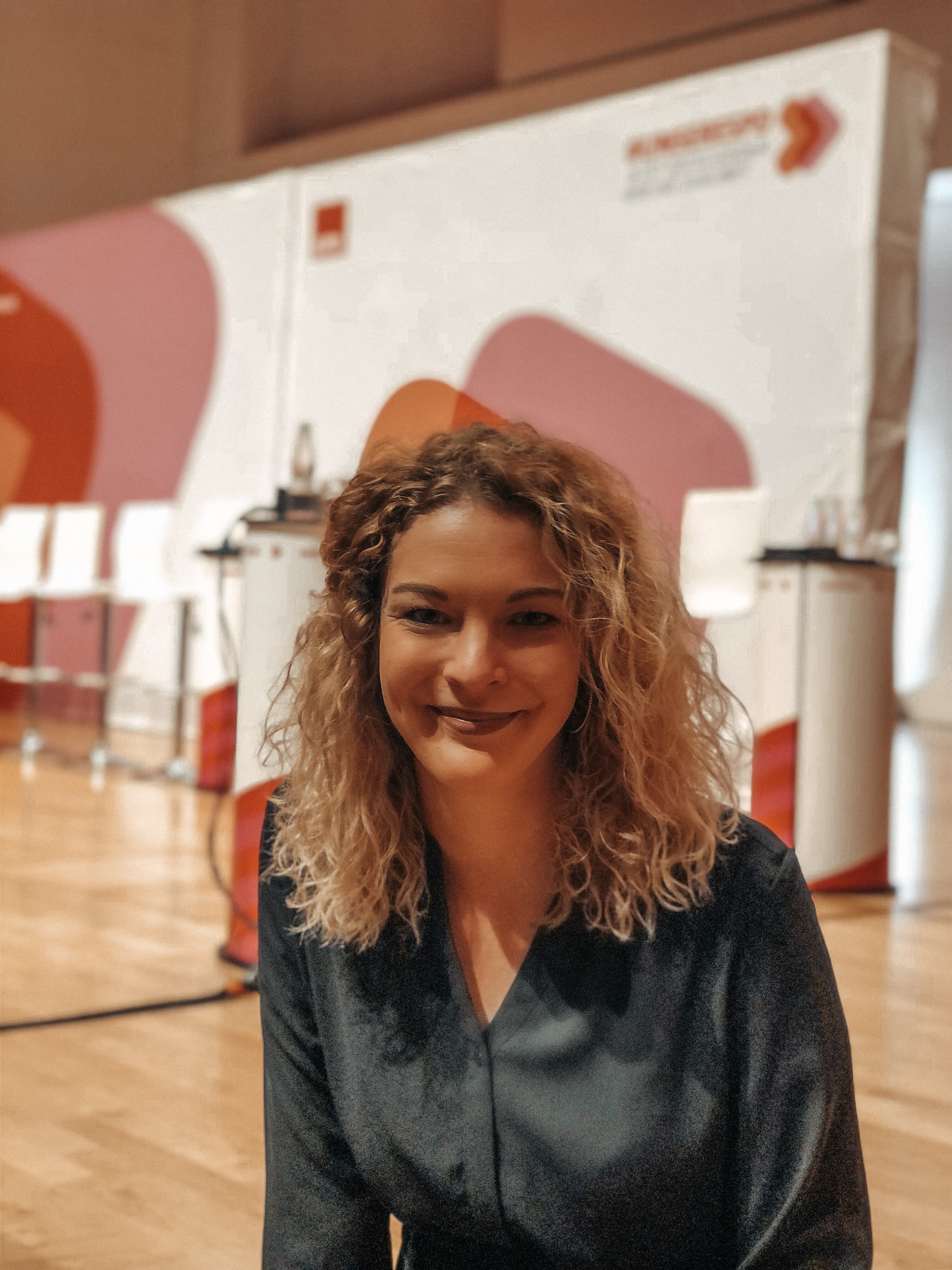 In ihrem Podcast „Mit Sternchen“ hat die stellvertretende AsF-Bundesvorsitzende Sally Lisa Starken mit allen sieben Kandidatinnen für den SPD-Parteivorsitz gesprochen.