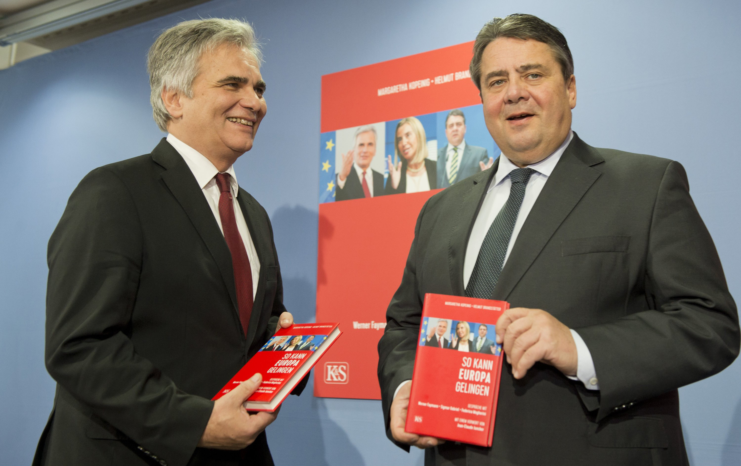 Mehr Investitionen in Wachstum und ein gemeinsames Vorgehen gegen Steuerdumping forderten Österreichs Präsident Faymann und Deutschlands Vizekanzler Gabriel bei einer Buchvorstellung in Berlin.