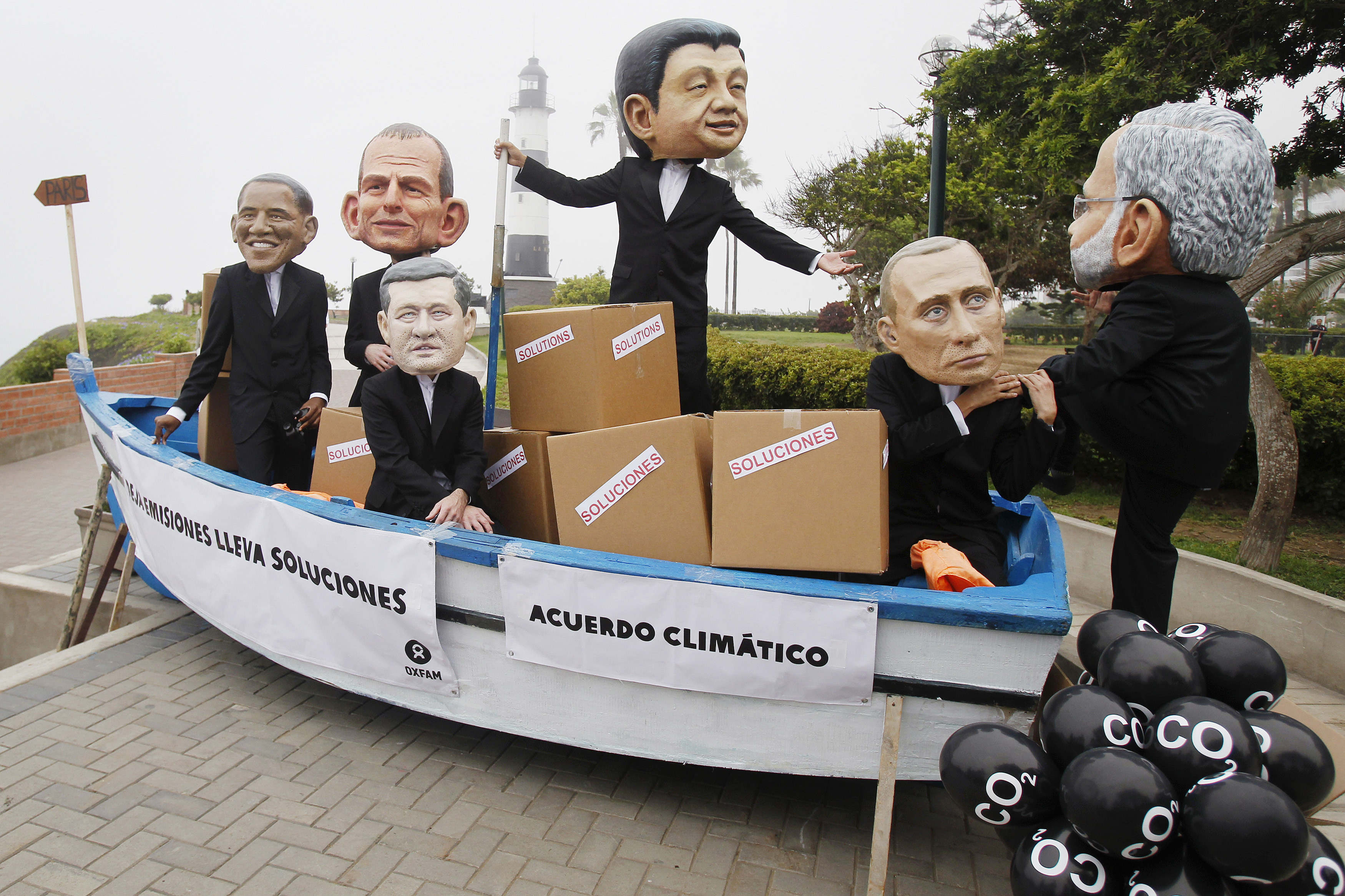 Demonstranten wollen während der Klimakonferenz in Lima den Druck auf die Politiker erhöhen.