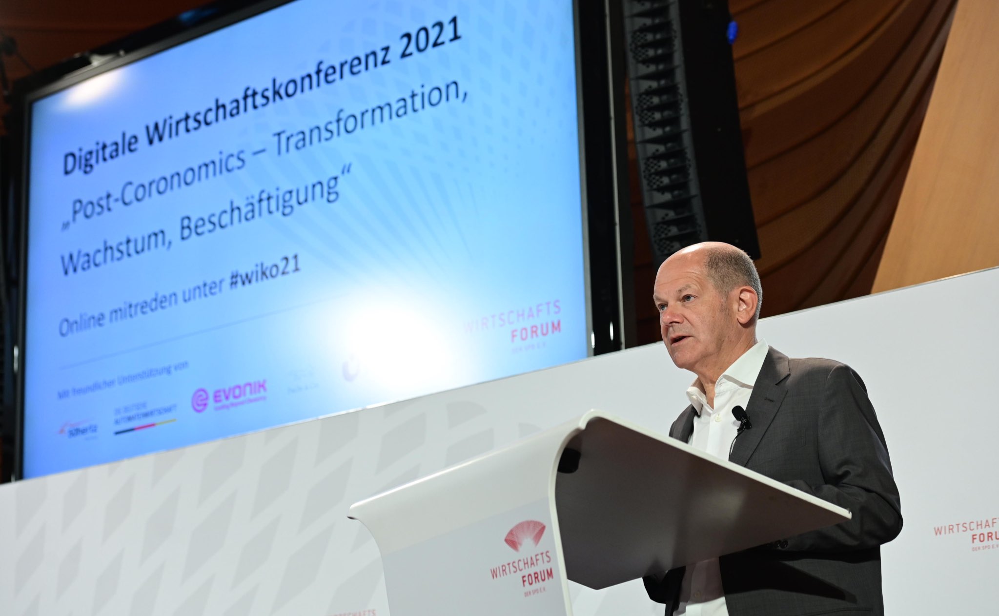 Kanzlerkandidat Olaf Scholz beim SPD-Wirtschaftsforum: „Wir müssen jetzt dafür sorgen, dass die Zeit nach Corona besser wird.“