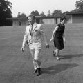 Helmut und Hannelore Schmidt vor dem Kanzlerbungalow in Bonn