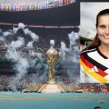 Atztekenstadion in Mexiko City während er Eröffnung der Fußball-WM, Porträt von Maja Wallstein im Deutschland-Trikot