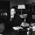 Durchsetzungsstarker und leidenschaftlicher Politiker an die Spitze der Sozialdemokratie: Kurt Schumacher